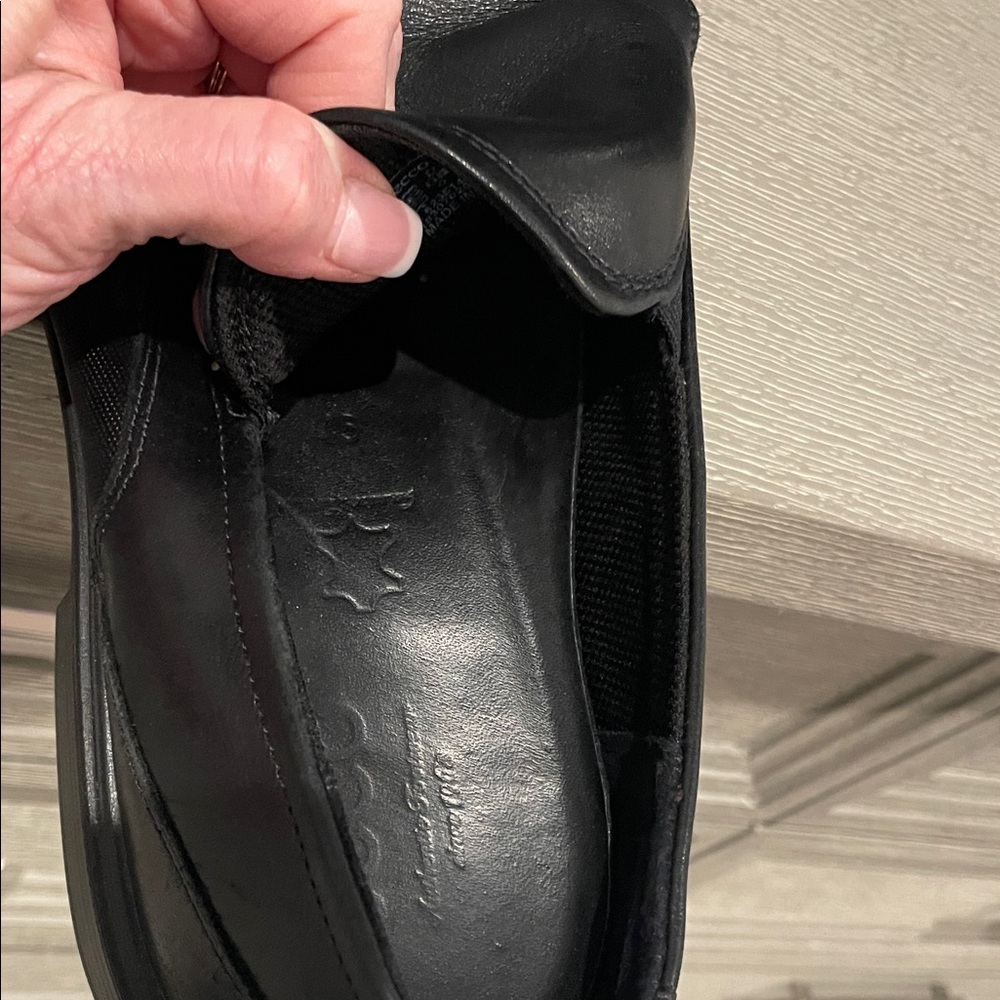 Ecco Black Leather Loafers - Picture 6 of 12